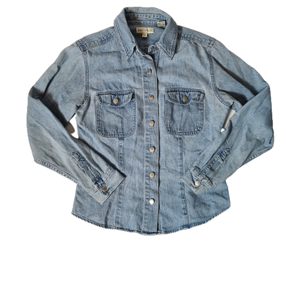 Vintage Ann Taylor Blue Denim Cotton Chambray Button 90s Blouse-Size Medium - Picture 1 of 6